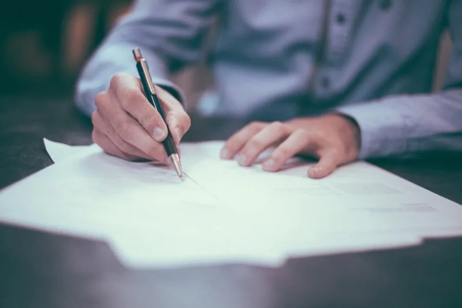 How to Create the Best Car Dealership Customer Satisfaction Survey