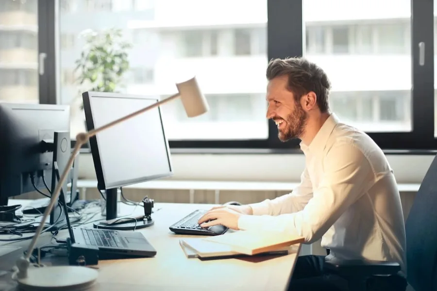 5 Tools Every Successful Digital Dealership Needs